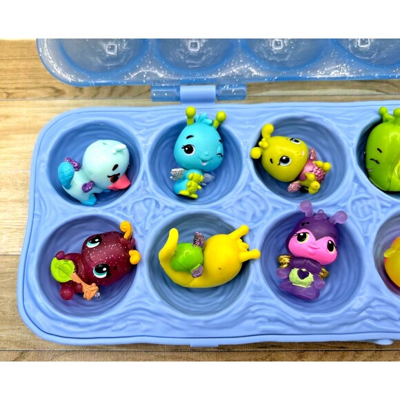 Hatchimals CollEGGtibles Lot Of 24 Assorted Figures in Blue Egg Cartons No Dups - Picture 7 of 16